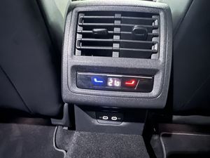 Volkswagen Golf 1.5 Tsi R-Line 4 Motion 320cv. - Foto 25