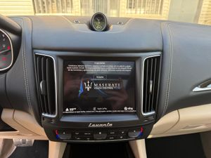 Maserati Levante V6 430 HP AWD S GranLusso - Foto 19