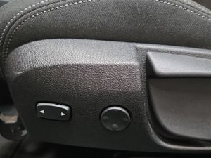 BMW Serie 3 320i Touring - Foto 19