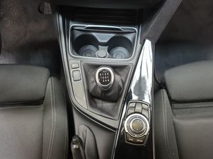 BMW Serie 3 320i Touring - Foto 16