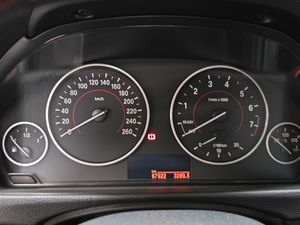 BMW Serie 3 320i Touring - Foto 22