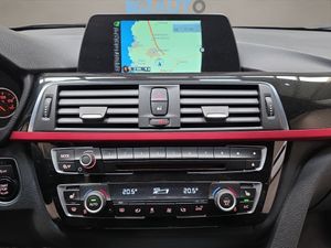 BMW Serie 3 320i Touring - Foto 18