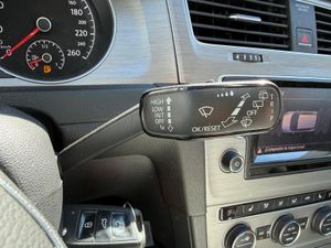 Volkswagen Golf Advance 1.4 TSI 140cv ACT Tech BMT - Foto 17