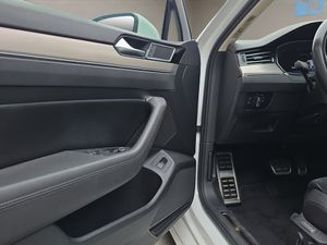 Volkswagen Passat Sport 1.8 TSI 132kW (180CV) DSG Variant - Foto 14