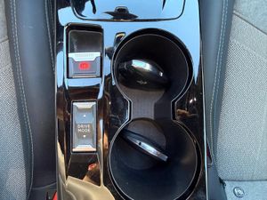 Peugeot 208 Eléctrico GT Line - Foto 12