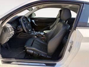 BMW Serie 2 220d - Foto 20