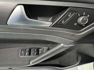 Volkswagen Golf 1.4 Tsi 125cv Advance - Foto 22