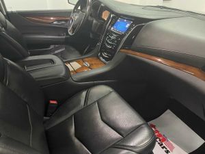 Cadillac Escalade Luxury  - Foto 9