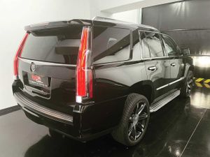 Cadillac Escalade Luxury  - Foto 6