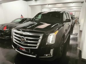 Cadillac Escalade Luxury  - Foto 3
