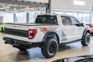 Ford F-150 Raptor R  - Foto 3