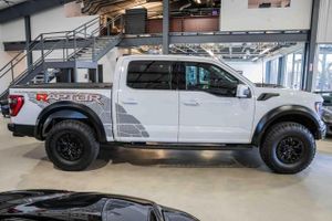 Ford F-150 Raptor R  - Foto 6