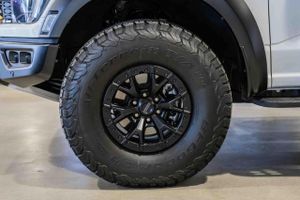Ford F-150 Raptor R  - Foto 8