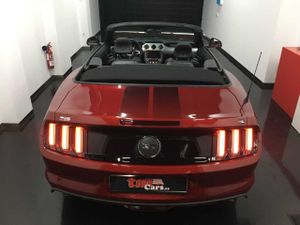 Ford Mustang 5.O CONVERTIBLE  - Foto 9