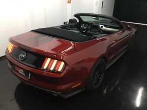Ford Mustang 5.O CONVERTIBLE  - Foto 7