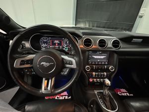 Ford Mustang GT  - Foto 12