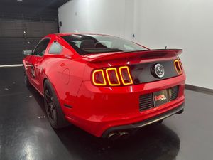 Ford Mustang Shelby GT 500  - Foto 6