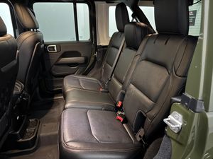 Jeep Wrangler Rubicon Hemi 392  - Foto 9