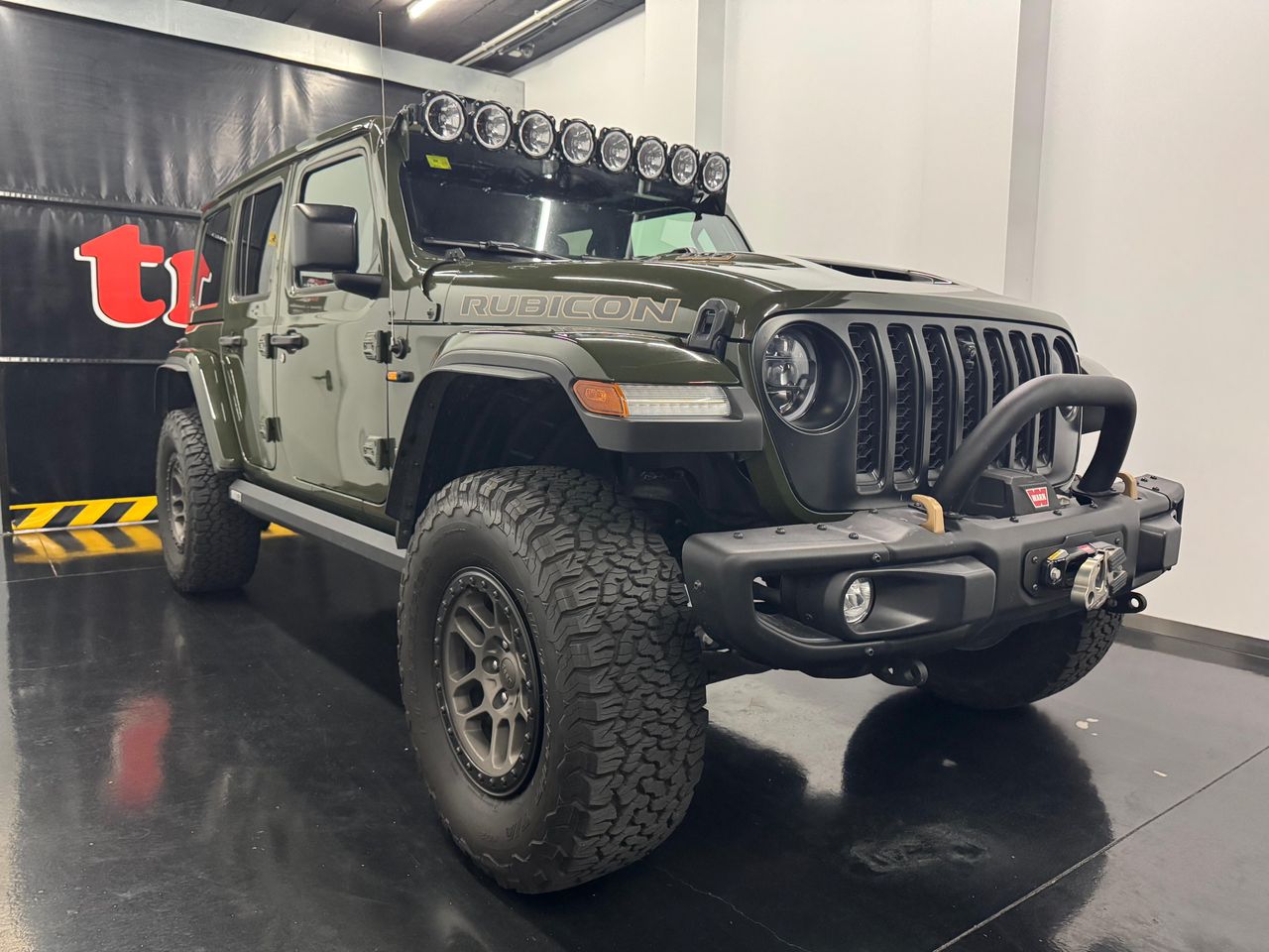 Jeep Wrangler Rubicon Hemi 392  - Foto 1