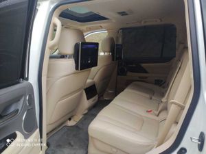 Lexus LX 570 Full Options  - Foto 15