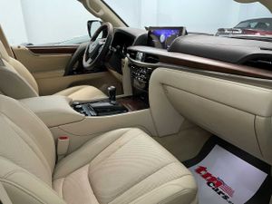 Lexus LX 570 Full Options  - Foto 9