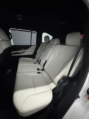 Lexus LX 600  - Foto 10
