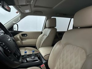 Nissan Armada Platinum  - Foto 10
