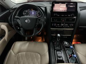 Nissan Armada Platinum  - Foto 9