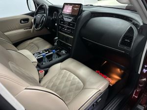 Nissan Armada Platinum  - Foto 12