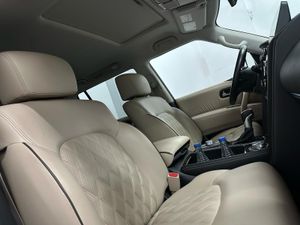 Nissan Armada Platinum  - Foto 11