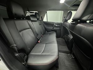 Toyota 4Runner TRD OFF ROAD - Foto 10