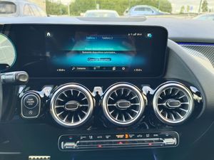 Mercedes GLA 200d AMG LINE. 150cv  - Foto 19