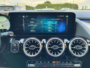 Mercedes GLA 200d AMG LINE. 150cv  - Foto 18