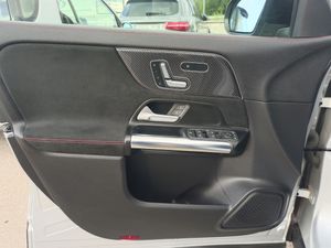 Mercedes GLA 200d AMG LINE. 150cv  - Foto 15