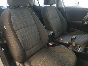 Kia Stonic 1.0 Tgdi Mhev Drive  - Foto 13