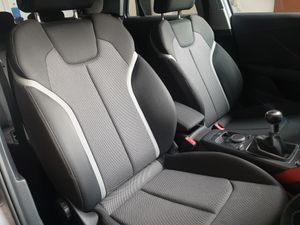 Audi Q2 Sport Edition 1.6 Tdi  - Foto 12