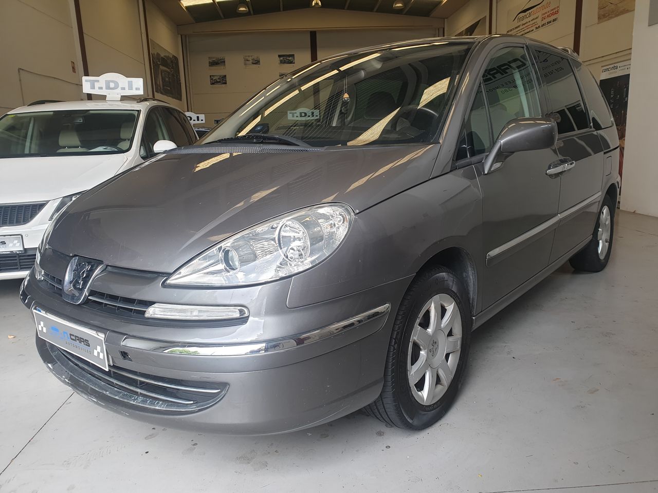 Peugeot 807 Premium 2.0 Hdi 136  - Foto 1