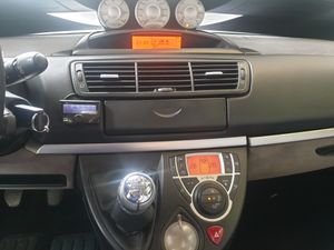 Peugeot 807 Premium 2.0 Hdi 136  - Foto 8