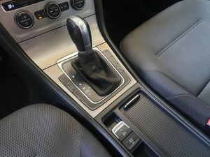 Volkswagen Golf Advance 1.6 Tdi BMT DSG  - Foto 10
