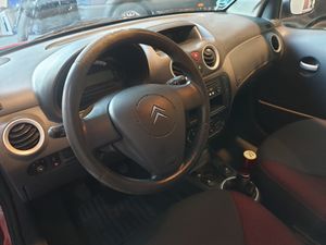 Citroën C2 1.4i Furio  - Foto 6