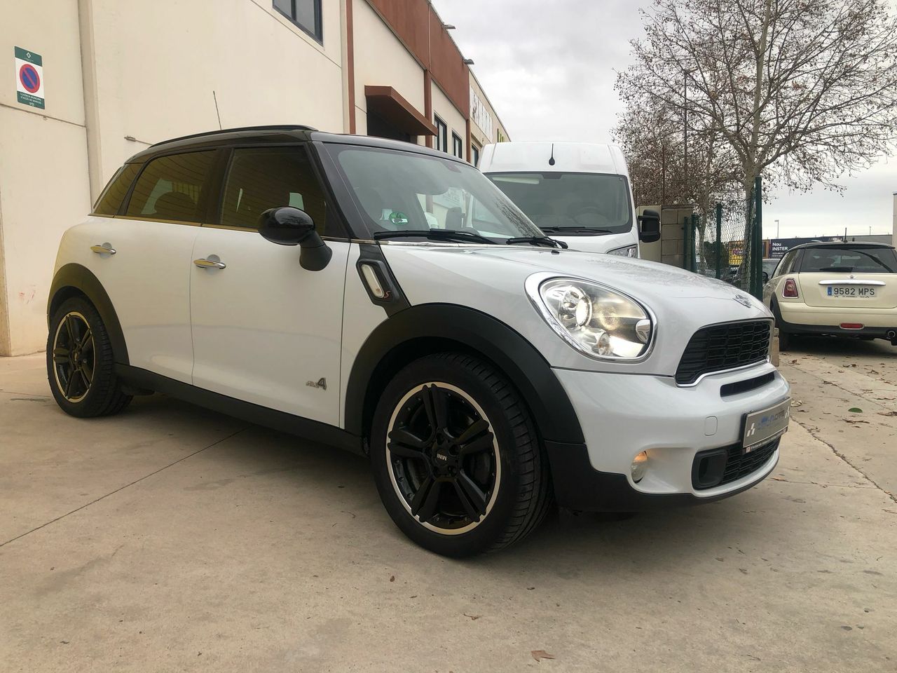 MINI Countryman 2.0 tdi automatico 4x4  - Foto 1