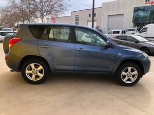 Toyota Rav4 2.2 D-CAT 177 cv  - Foto 4