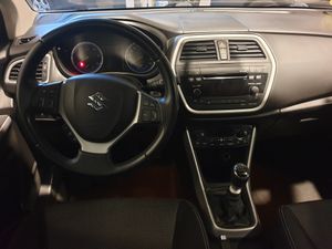 Suzuki SX4 S-Cross 1.6 DDIS Gle  - Foto 8