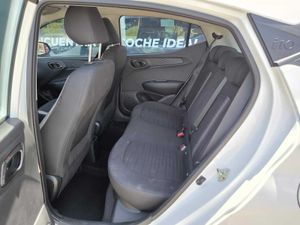 Hyundai i10 1.0 KLASS 5P - Foto 11