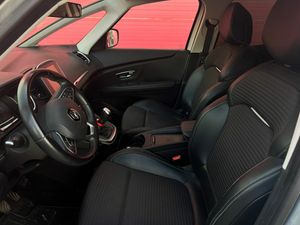 Renault Scénic 1.3 TCE ZEN 103KW 5P - Foto 8