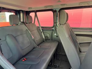 Renault Trafic 2.0 ENERGY BLUEDCI 81KW LWB MIXTO 4P - Foto 11