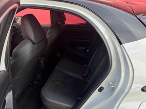 Toyota Yaris 1.5 VVT-I HYBRID GR SPORT GT7 EDITION 5P - Foto 10