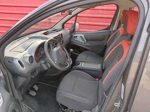 Citroën Berlingo 1.6 HDI 90 LIVE EDITION (N1) 4P - Foto 8