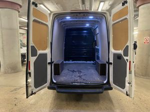Volkswagen Crafter 35 Furgon BM TA L3H3 2.0TDI 130kW Auto - GARANTIA MECANICA  - Foto 8