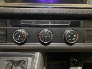Volkswagen Crafter 35 Furgon BM TA L3H3 2.0TDI 130kW Auto - GARANTIA MECANICA  - Foto 27